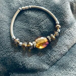 Hey guys, i am selling some unique jewellery that I own🥰